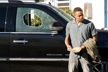 10:00: Battle Creek (S1 E8) (S1) | Viasat Series | 7/8 2026