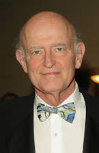 Peter Boyle como 