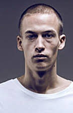 Oscar Dyekjær Giese som 