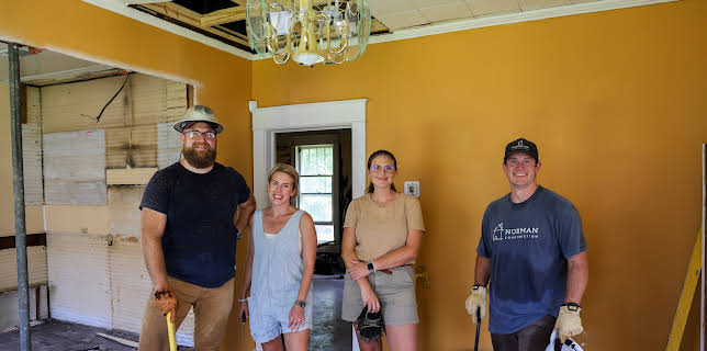 07:55: Home Town (S8 E13) (S8) | Kanal 11 | 3/25 2026