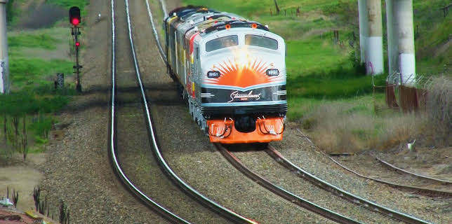 11:00 AM: Railroad Australia (S2 E6) (S2) | Dave | 11/18 2025