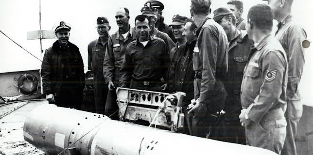 19:30: Das Geheimnis der verlorenen Atombomben | ZDFinfo | 1/5 2026