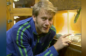 Prototype This! Season 1: Gecko Superhero Suit