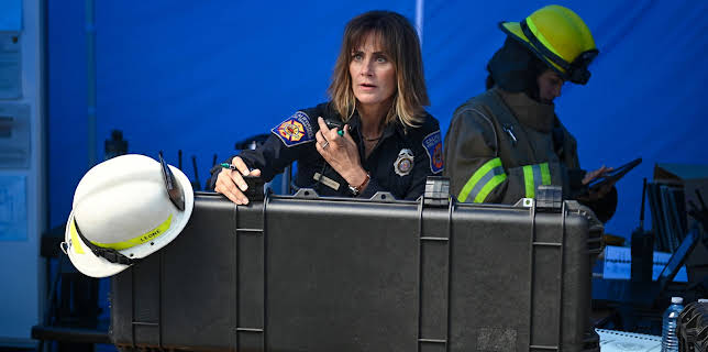 22:30: Fire Country (S1 E4) (S1) | Viasat Series | 3/5 2026