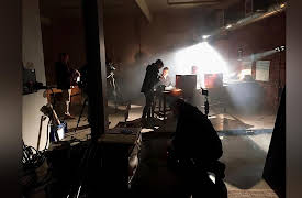 Spying on the Royals Season 1: Episode 2