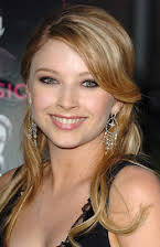 Elisabeth Harnois som 