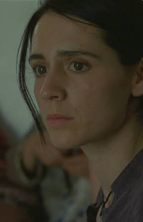 Mélissa Désormeaux-Poulin as 