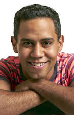 Aaron L. McGrath som 