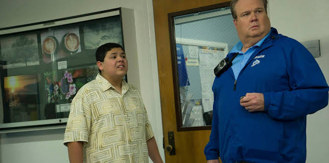 4:00 PM: Modern Family | E4 | 1/14 2026