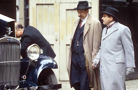 Agatha Christie: Poirot: Asesinato en las caballerizas