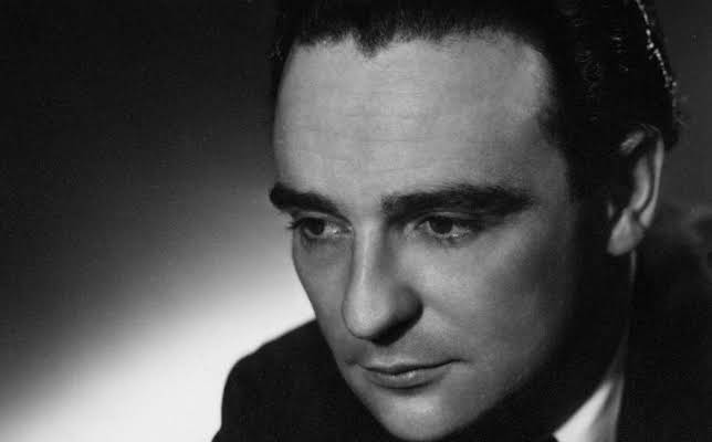 Kenneth Connor