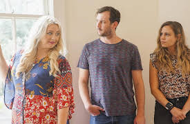 Selling the Big Easy, Season 1: Lakeview vs. Bayou