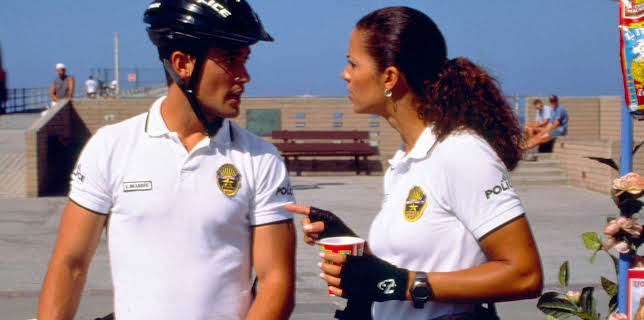 08:45: Pacific Blue (S5 E15) (S5) | TV3 | 11/15 2025