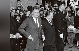 The Road to the White House: The Kingmaker and the King