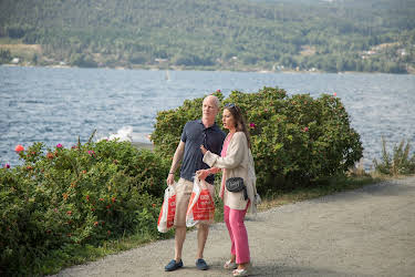 18:30: Neste sommer (S6 E4) (S6) | TVNorge | 6/20 2026