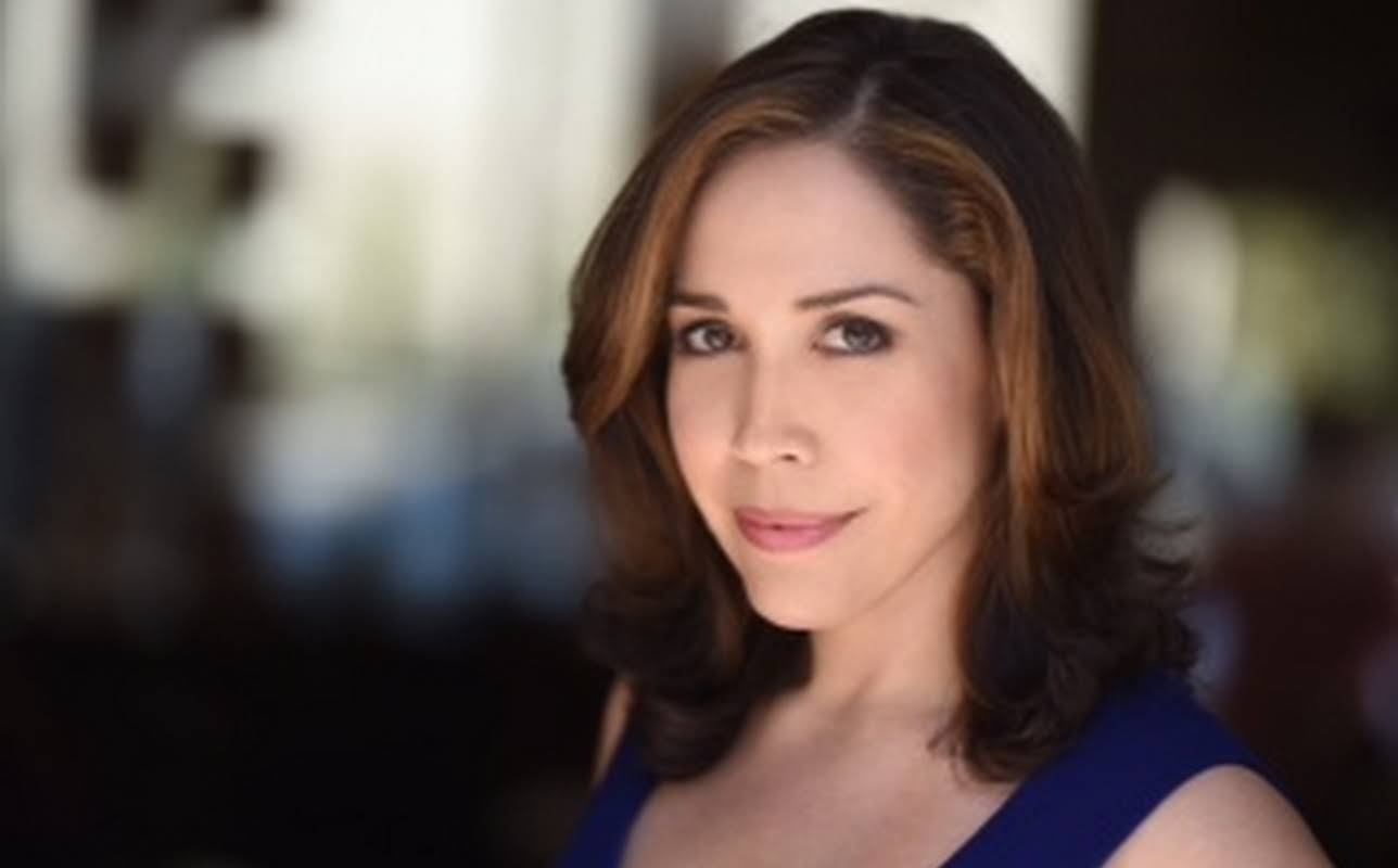 Andrea Burns