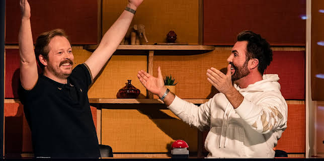 08:30: Alle mot alle (S4 E25) (S4) | TVNorge | 12/15 2025