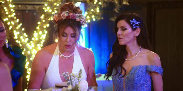 13:00: The Real Housewives of Orange County (S18 E17) (S18) | TV3 | 12/17 2025