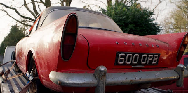 8:00 PM: Bangers & Cash (S13 E2) (S13) | Yesterday | 2/12 2026