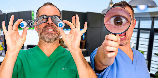 9:20 AM: Operation Ouch! Do Try This at Home (S3) | CBBC | 12/18 2025