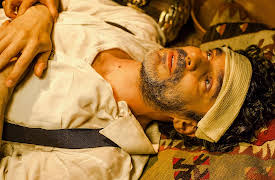 The Hypnotist, Season 1: The Feather Pillow