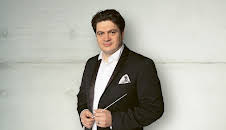 Cristian Macelaru dirigiert Mahler