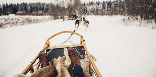 4:00 PM: How It's Made (S15 E11) (S15) | Discovery Channel | 3/26 2026