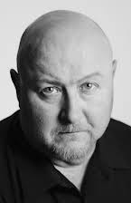 Steve O'Connell como Sheriff Cal Ossler