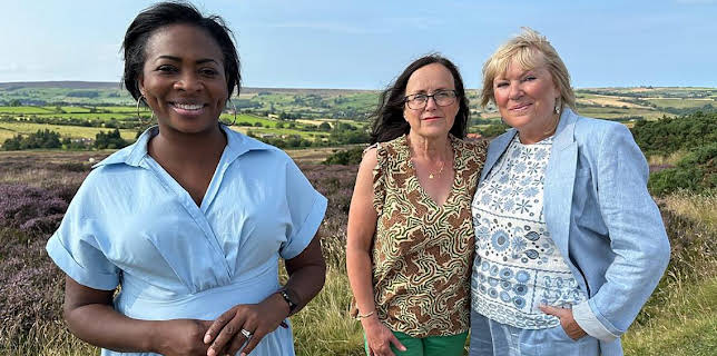 3:00 PM: Escape to the Country (S25) | BBC One Oxfordshire | 11/13 2025