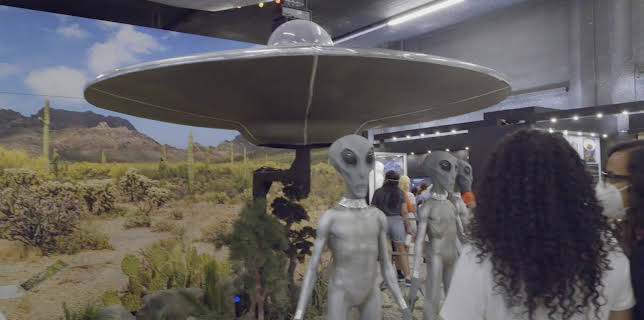 08:15: Verschwörungen – Die Wahrheit der Anderen | ZDFinfo | 11/18 2025