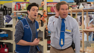 07:05: Superstore (S3 E18) (S3) | Viasat Series | 6/5 2026