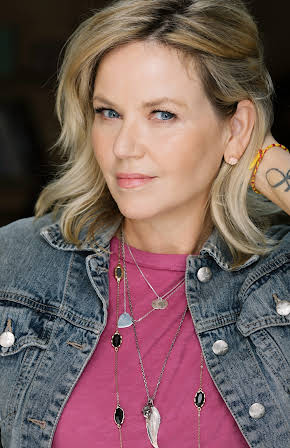 Kay Hanley as 