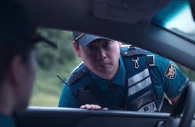 Mask Girl: Mo-mi and Mi-mo