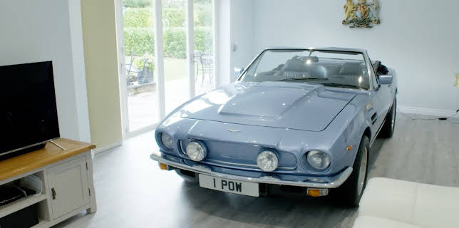 10:00 PM: Bangers & Cash (S6 E10) (S6) | Yesterday | 11/5 2025