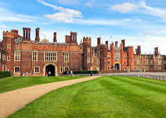 Secrets of The Royal Palaces