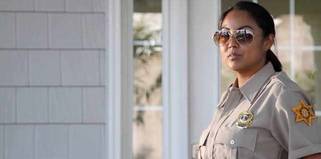 19:00: Gone (S1 E4) (S1) | Investigation Discovery | 1/30 2026