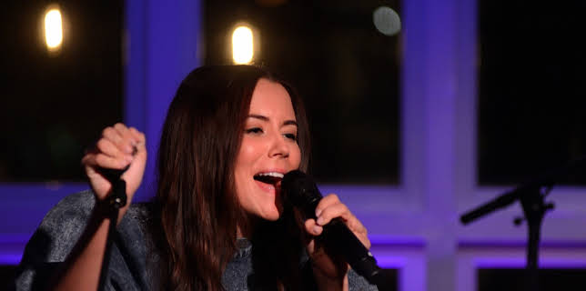 02:26: Norske minikonserter: Marion Ravn | NRK 3 | 11/30 2025