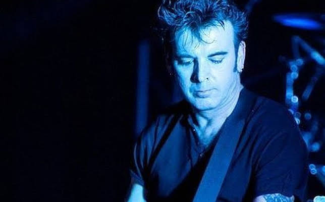 Simon Gallup
