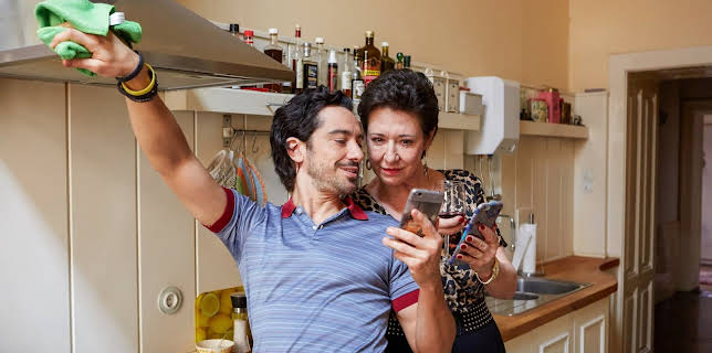 04:20: Wischen ist Macht (S01/E06) | One | 3/10 2026