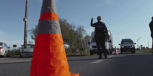 14:00: Border Control: Europe (S1 E6) (S1) | Discovery Channel | 9/29 2025