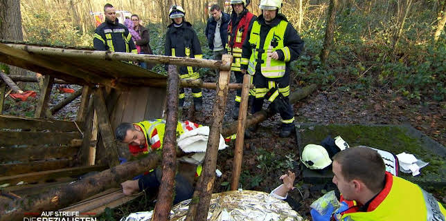 13:00: Auf Streife - Die Spezialisten | Sat1 | 12/5 2025