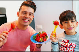 Jason Vlogs: Noodle Time with Jason!