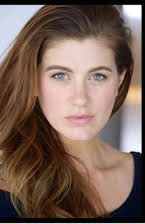 Laura Dreyfuss som 