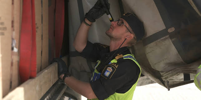 06:00: Border Control: Sweden (S1 E7) (S1) | Investigation Discovery | 3/12 2026