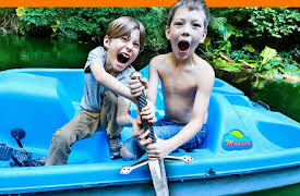 Adventure Agents: Abandoned Sword Found in Pond While Exploring and Treasure Hunting