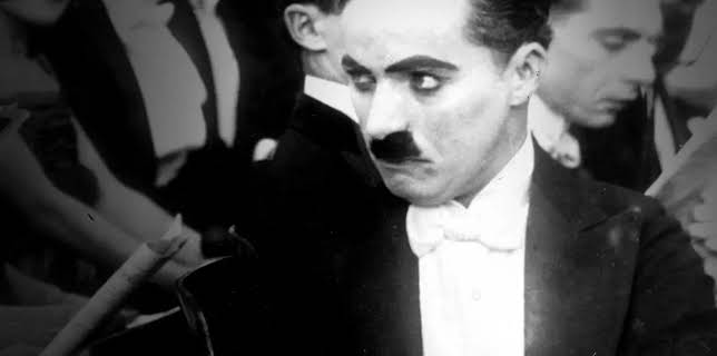 A Night in the Show (1915)