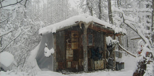 03:45: Alaska: Surviving the Last Frontier (S1 E6) (S1) | Animal Planet | 12/13 2025