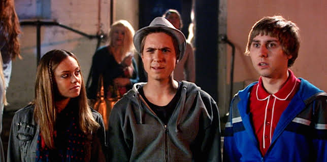 9:15 PM: The Inbetweeners | E4 | 12/21 2025