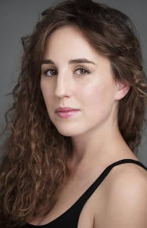 Cris Iglesias as 