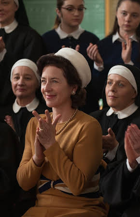 Marie-France Lambert as 